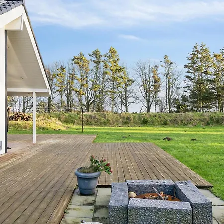 1104 Holiday home
